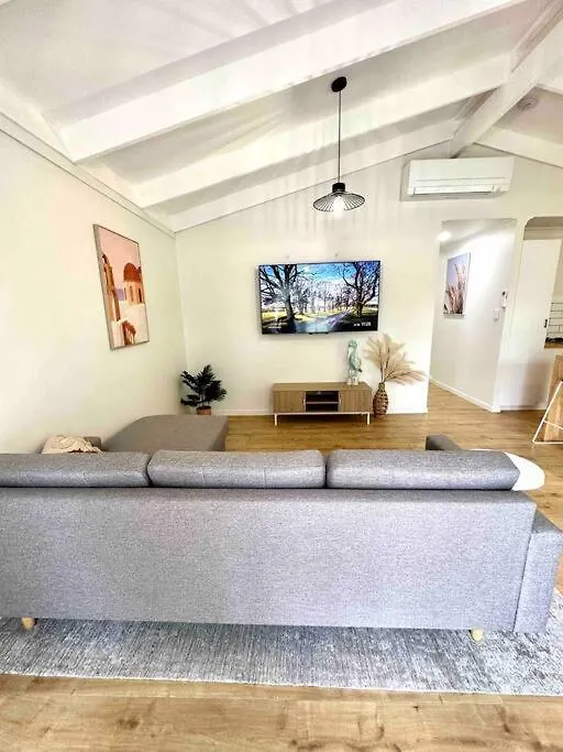 Holiday home Private Home Oasis - Near Aus Zoo Beerwah Australia
